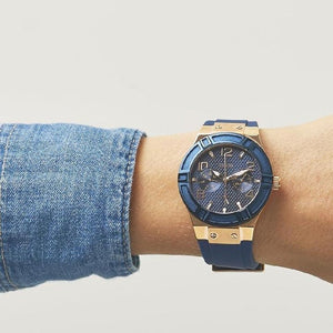 Guess W0571L1 Analogue Quartz Women's Watch - WATCH & WATCH